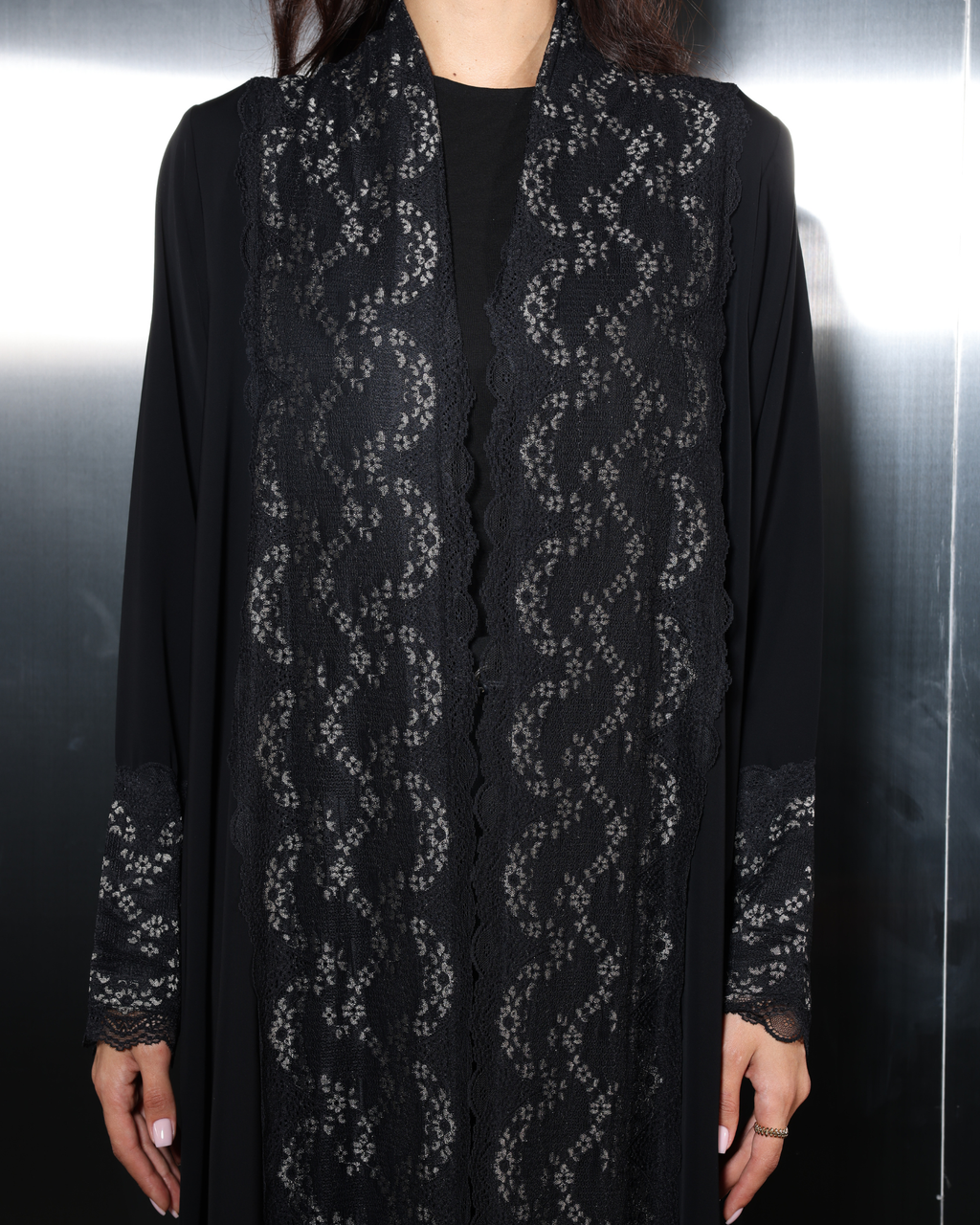 Sulaz waves lace
